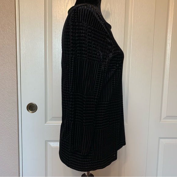 NWOT Charter Club Lined Black Velvet Burn Out Blouse Size Petite Medium - Picture 3 of 7